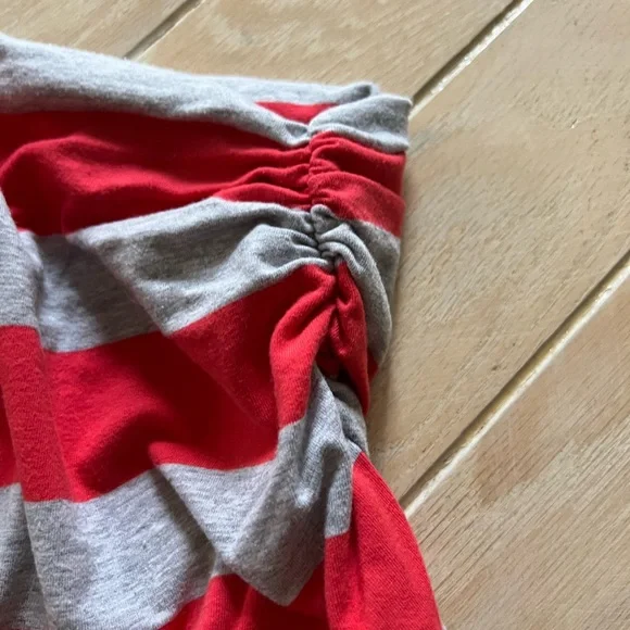 Gap Maternity sleeveless top S - Picture 2 of 5